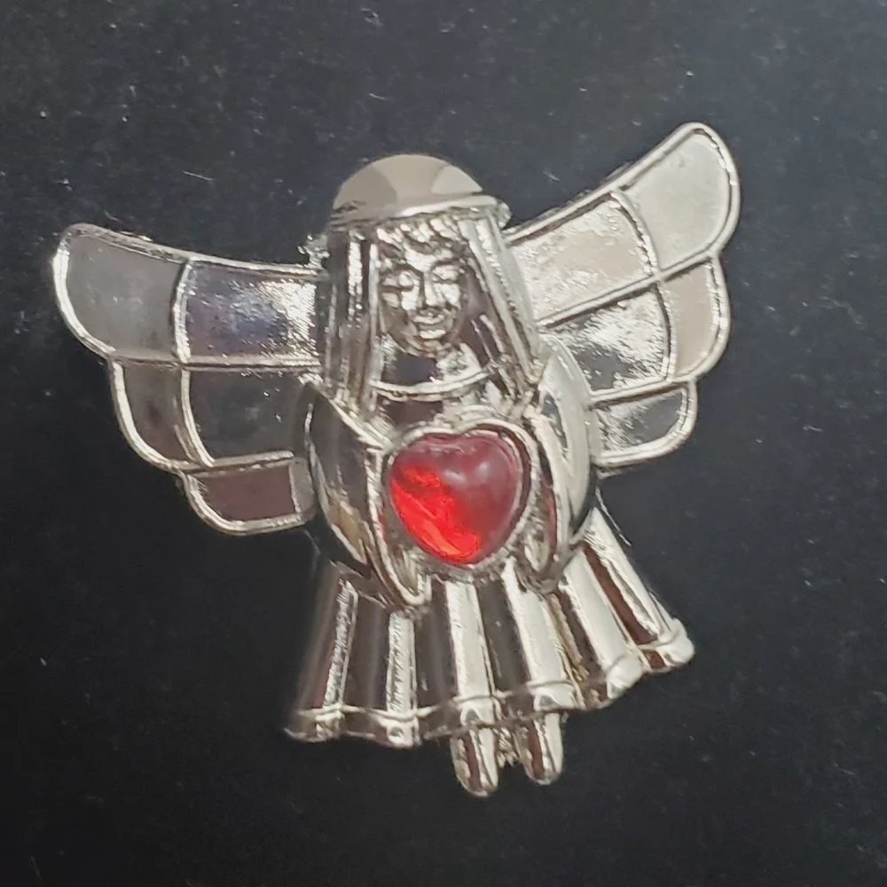4/$20 Silver Tone Vintage Angel with Red Heart Brooch Silver Angel Brooch. 🌴